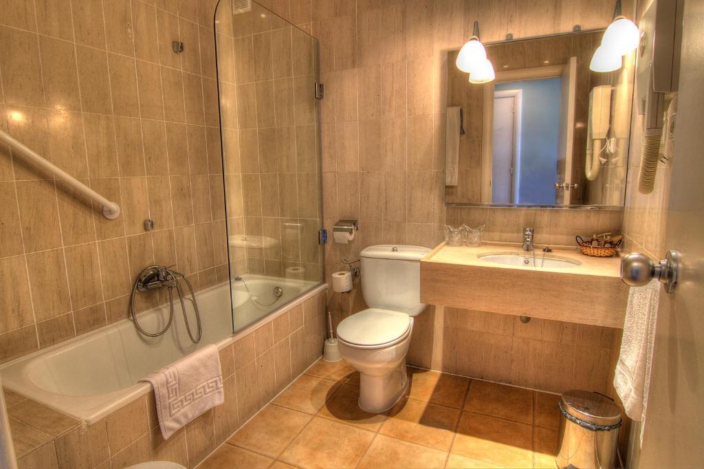 Hotel Azar Plasencia Phòng bức ảnh