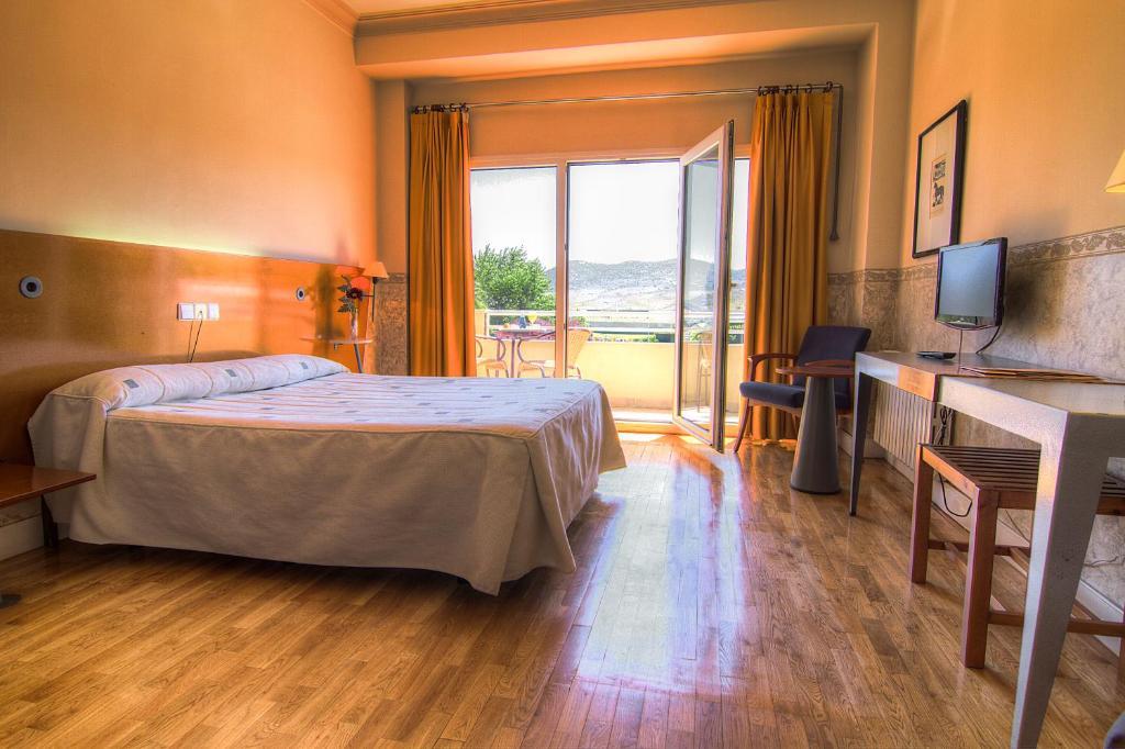 Hotel Azar Plasencia Phòng bức ảnh